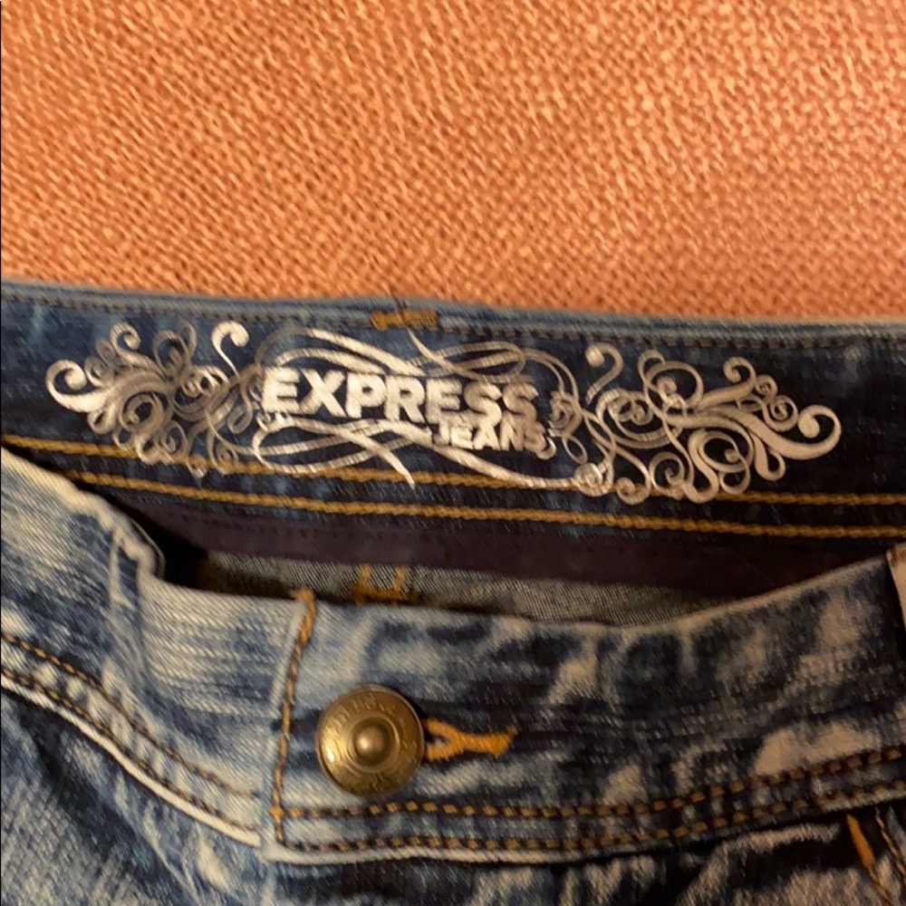 Express Jean Shorts - Picture 3 of 3